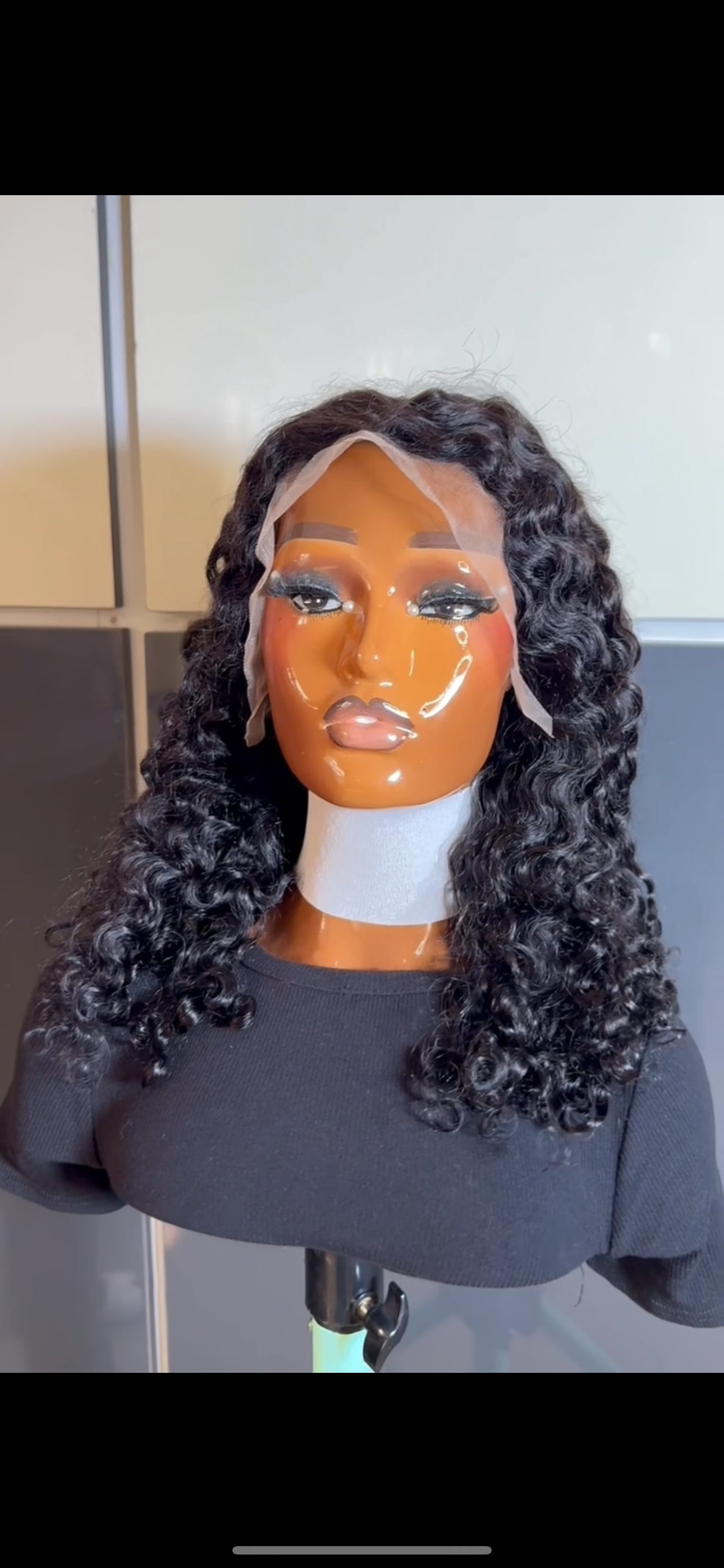 SUPER DOUBLE DRAWN WATER WAVE WIG 18inches with FULL FRONTAL (factory wig)