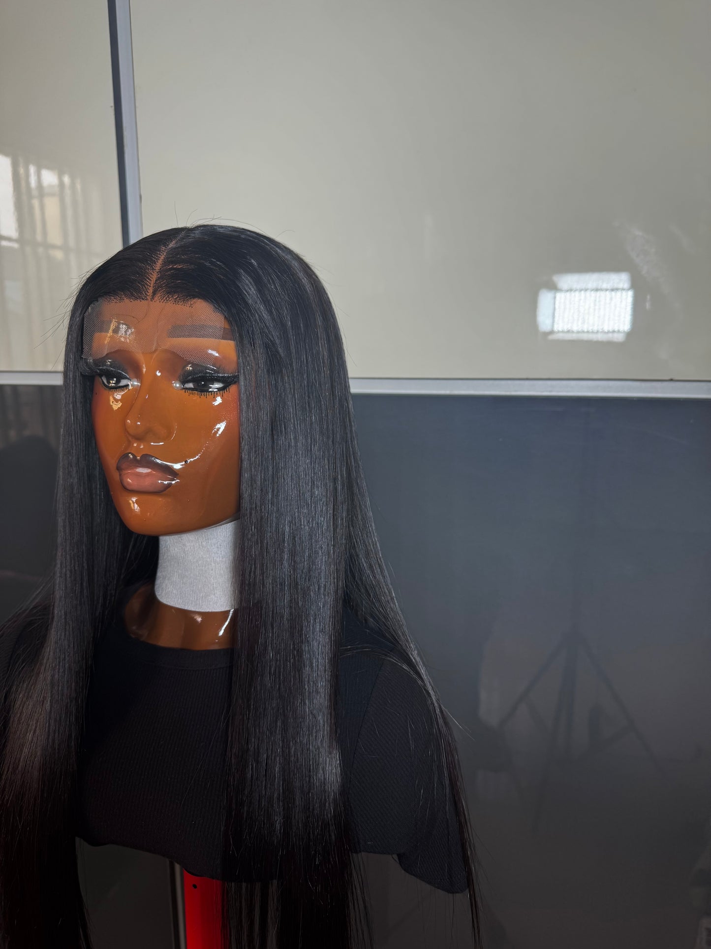 Super double drawn Vietnamese bone straight 20inches with 2x6 closure (already wigged and styled).