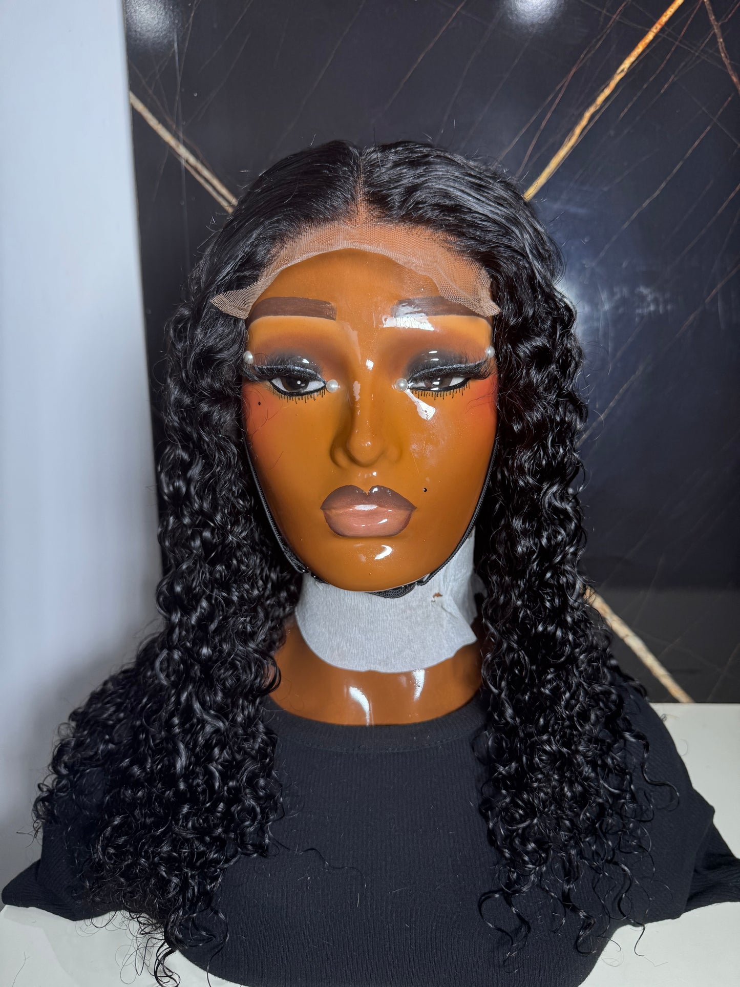 Sdd pixie curls 18inches with 5x5. Closure natural color ( factory wigs)